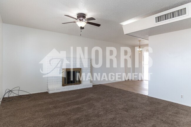 Building Photo - NO HOA, Brick Home and Located in Arizona City