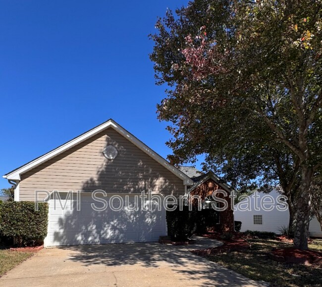 Building Photo - 115 Crossview Dr