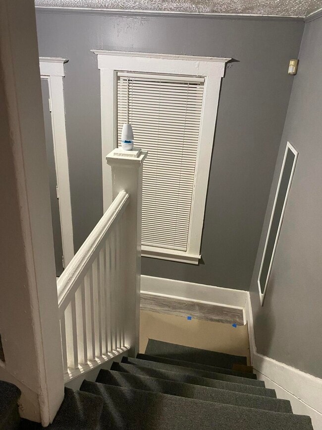 Building Photo - 36 Brighton St