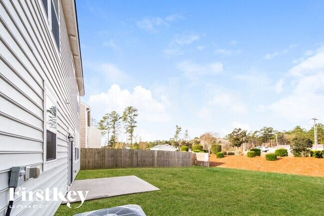 Building Photo - 202 Swamp Creek Ln