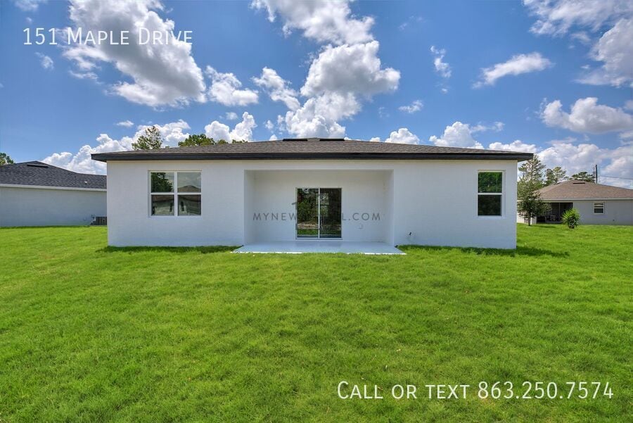 Building Photo - 151 Maple Dr