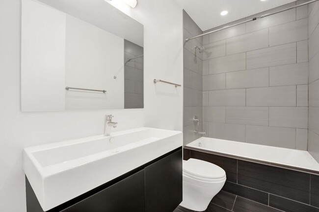 Building Photo - 1017 N Cleveland Ave