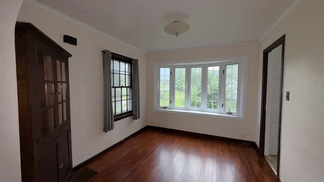Building Photo - Charming Home in the Heart of OMP Wine Country