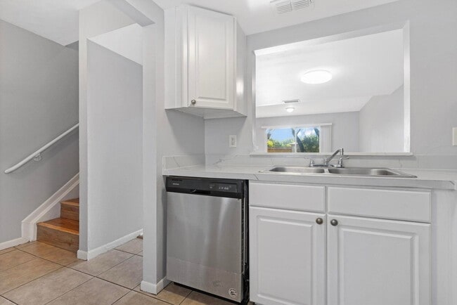 Building Photo - 4080 NW 90th Ave