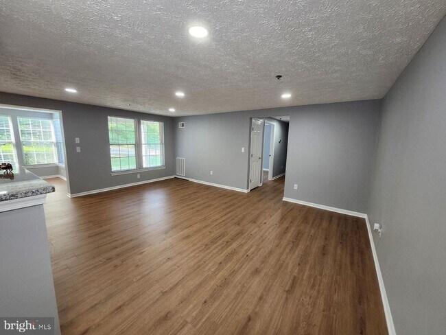 Building Photo - 12236 Ladymeade Ct