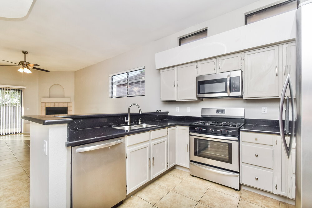 Building Photo - 9495 E Lochnay Ln
