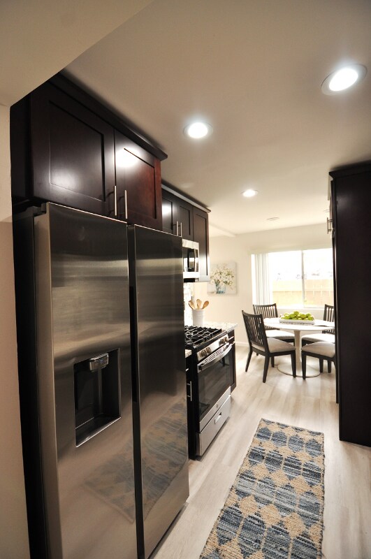 Building Photo - 6620 Linda Vista Rd