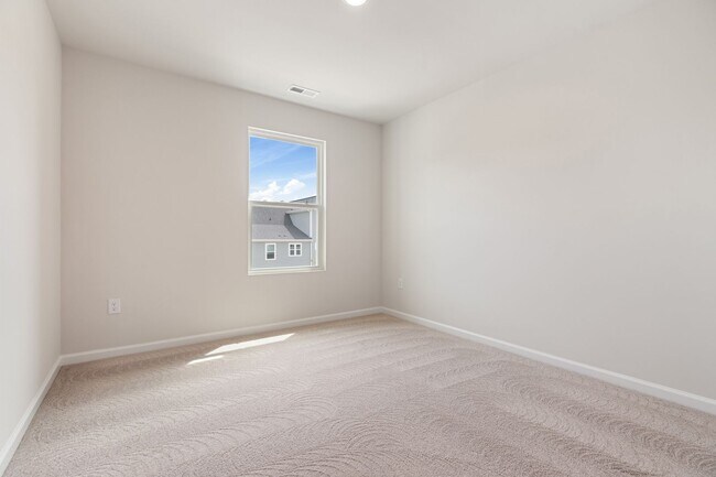 Building Photo - Live Near It All – Stylish Chatham Park Townhome with Amenities