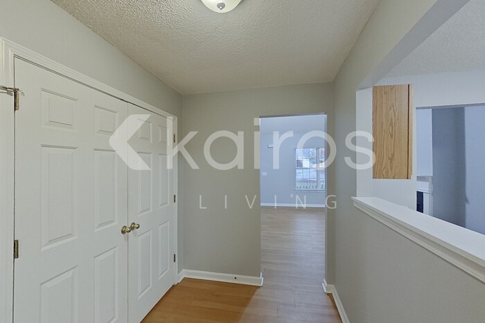 Building Photo - 1763 Park Ct