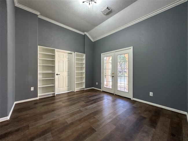 Building Photo - 1106 Chelshurst Way