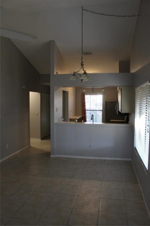 Building Photo - 8418 Laurelon Pl