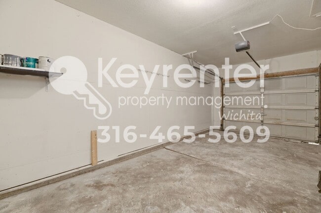 Building Photo - Well maintained 3 bedroom, 2 bath home close to everything you need!