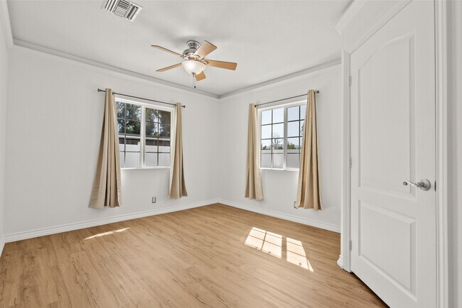 Building Photo - 4576 Adam Rd