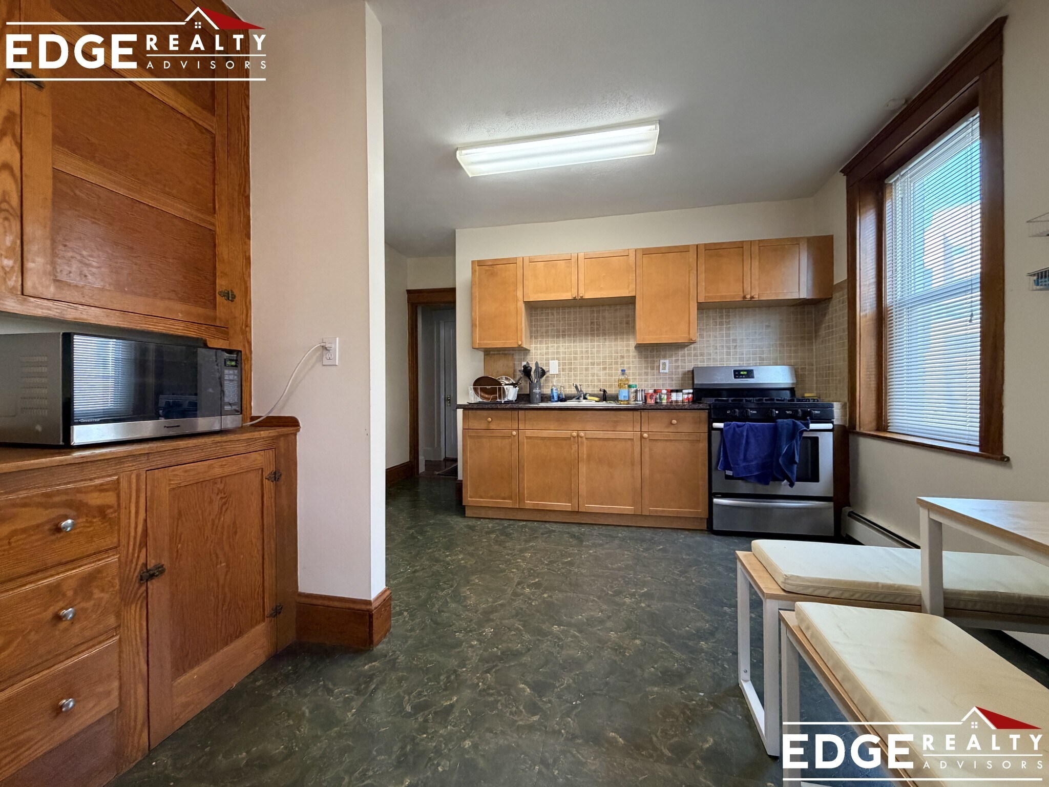 Building Photo - 22 Wallingford Rd