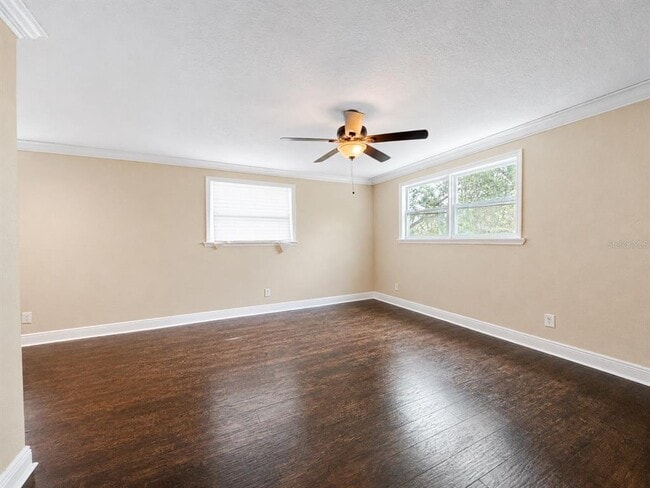 Building Photo - 3415 Grv St Cir