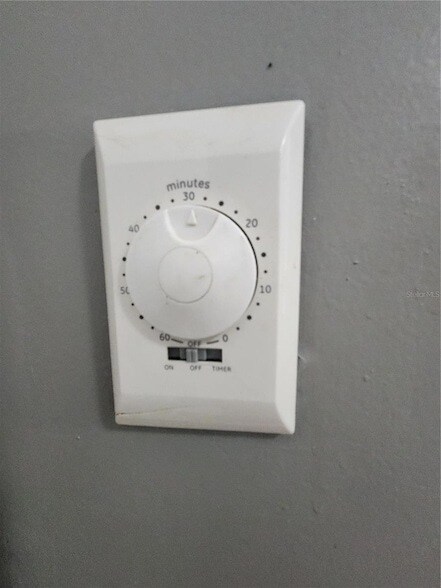 Building Photo - 1215 Skyview Blvd