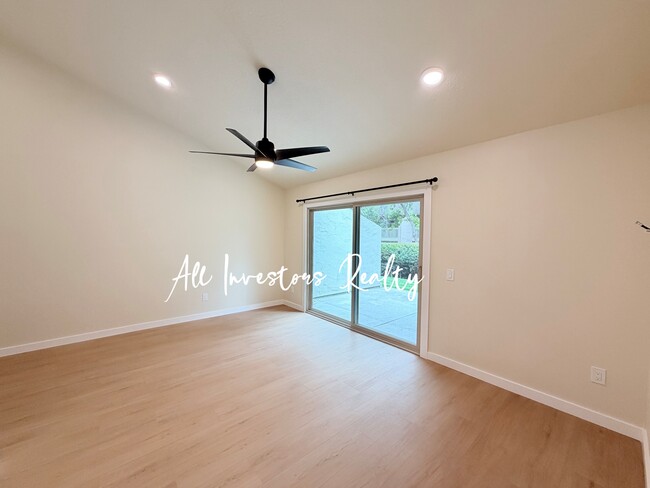 Building Photo - 4603 Driftwood Cir