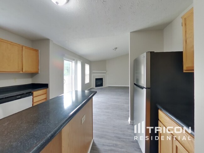 Building Photo - 5317 Mesa Verde Dr