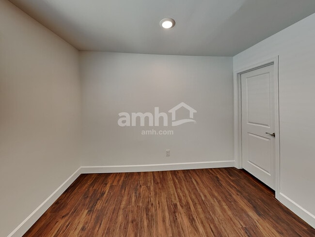 Building Photo - 25801 N 184th Dr