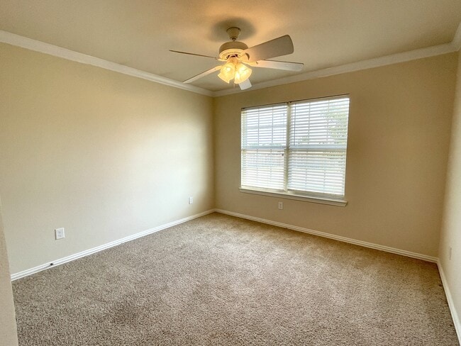 Building Photo - 4811 Mill Creek Dr