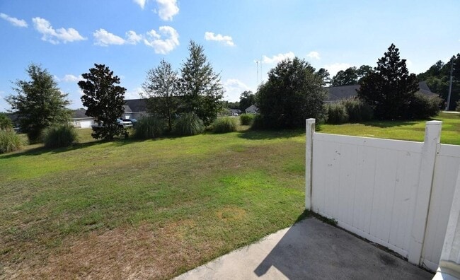 Building Photo - 4988 Burkhalter Rd