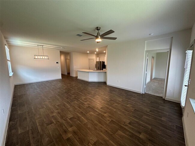 Building Photo - 103 Krause Spgs Dr