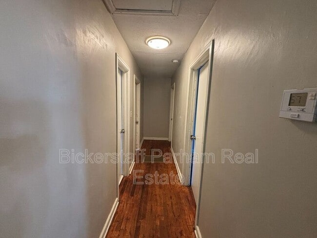 Building Photo - 224 11th Ave