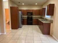 Building Photo - 3236 NW 31st Terrace