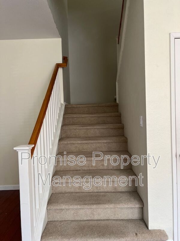 Building Photo - 2305 Bliss Cir