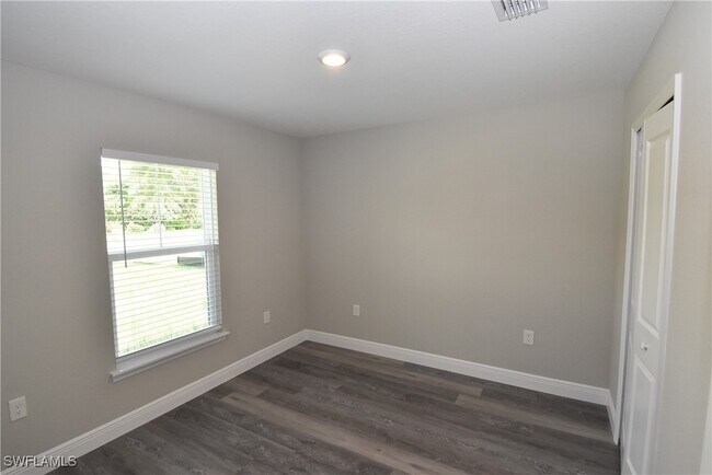 Building Photo - 4513 Rhapsody Ave