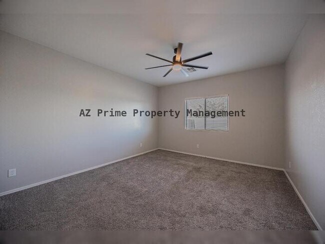 Building Photo - 43606 Juniper Ave