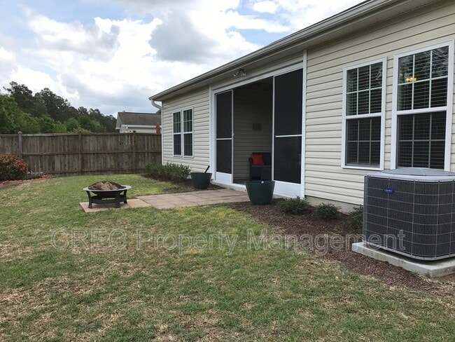 Building Photo - 272 Mayfield Dr