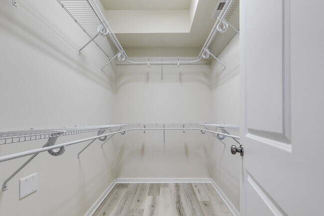 Building Photo - 821 N. 24th. St