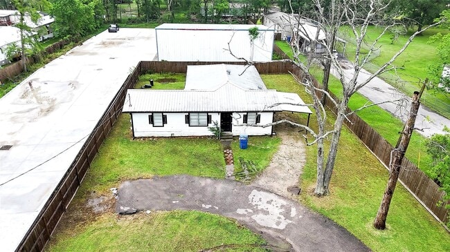 Building Photo - 22316 E Martin Dr