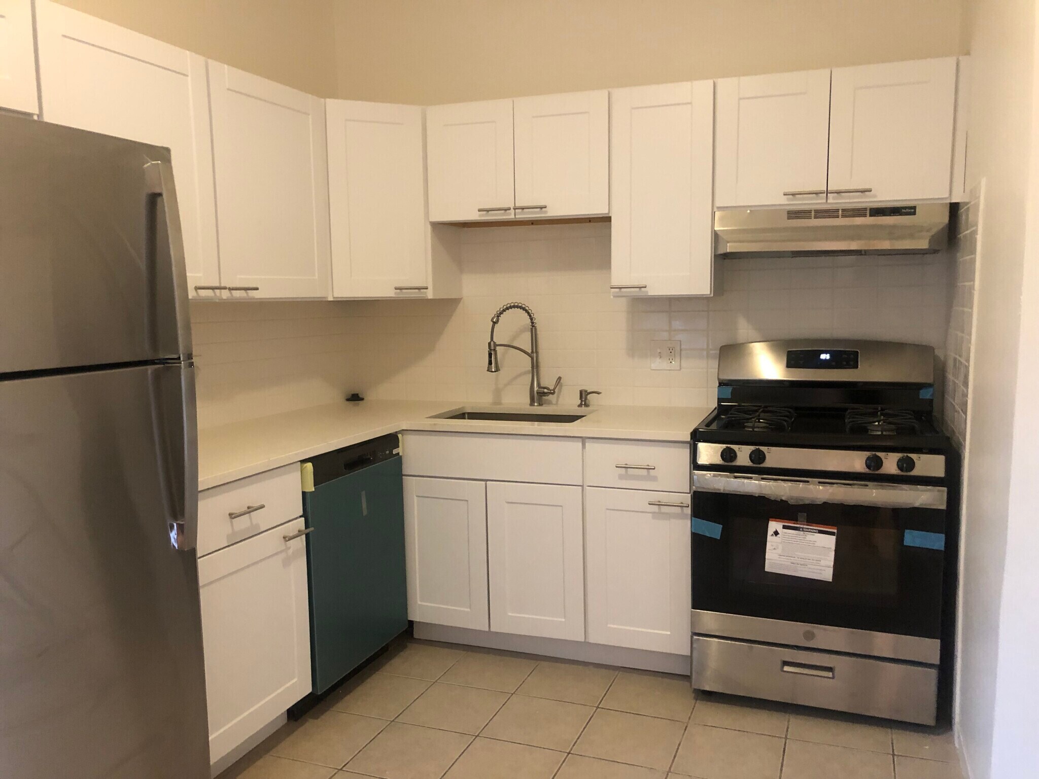 Building Photo - 1706 Commonwealth