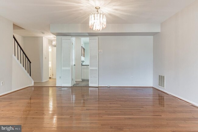 Building Photo - 7422 Adams Park Ct