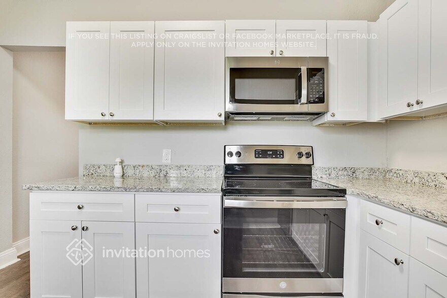 Building Photo - 5210 Montague Pl