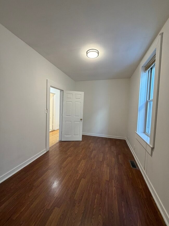 Building Photo - 3737 S Damen Ave