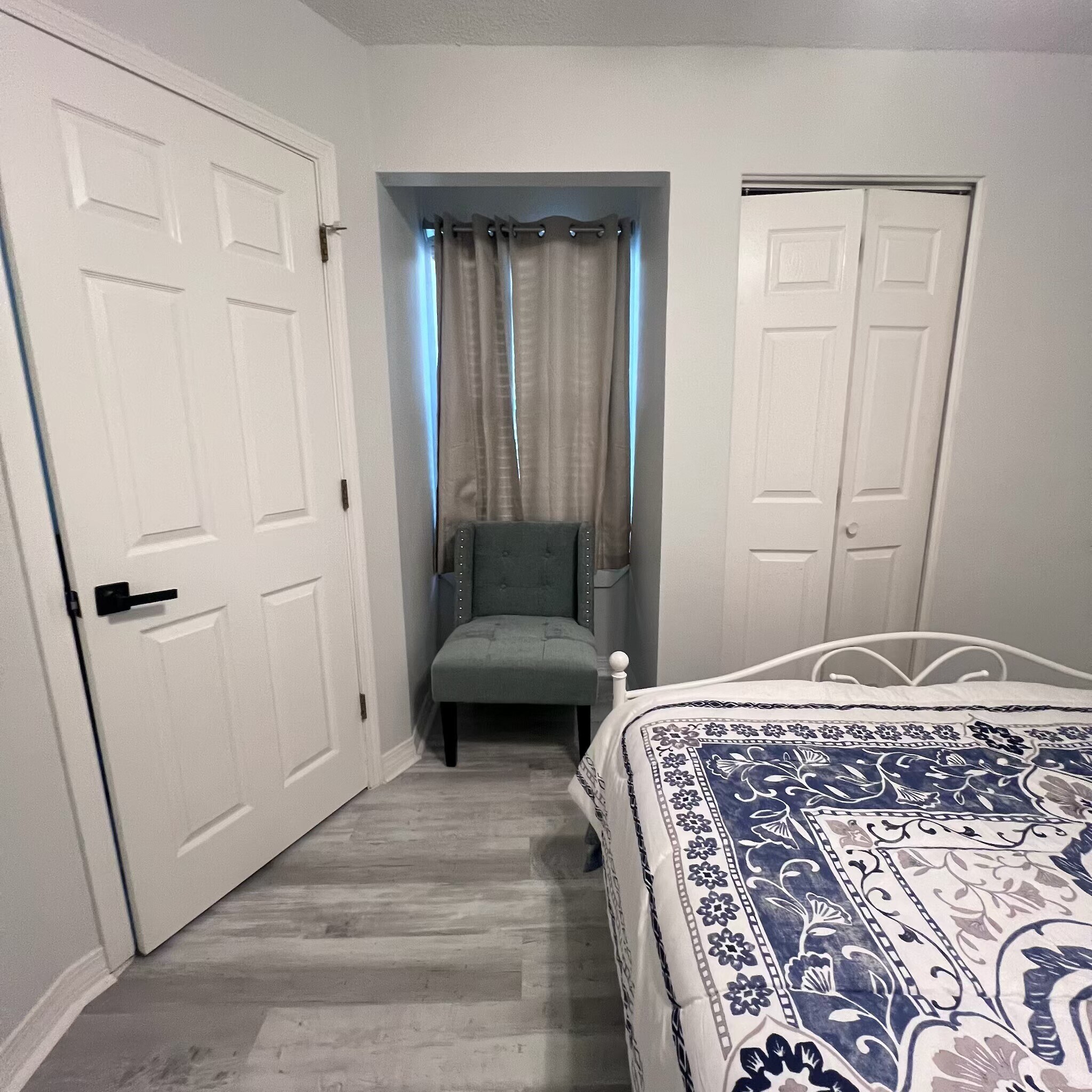 Building Photo - 4584 Tamarind Dr