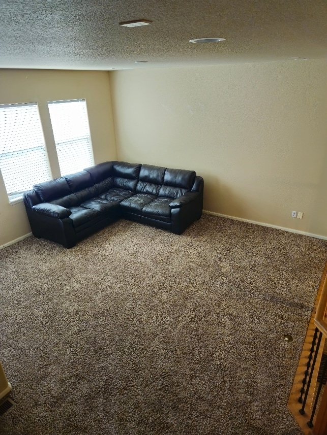 Building Photo - 2013 Squawbush Ridge Grv