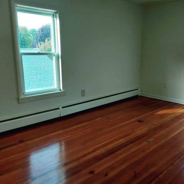 Building Photo - 57 Tomlinson Ave