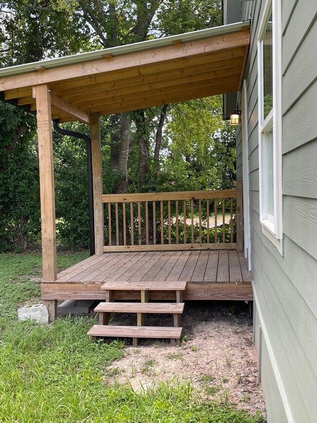 Building Photo - Application Received! *No Pets* Fully Renovated 2 Bed, 1 Bath Home in Prime Location *Lawn Care I...