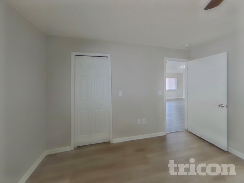 Building Photo - 4432 Country Hills Blvd