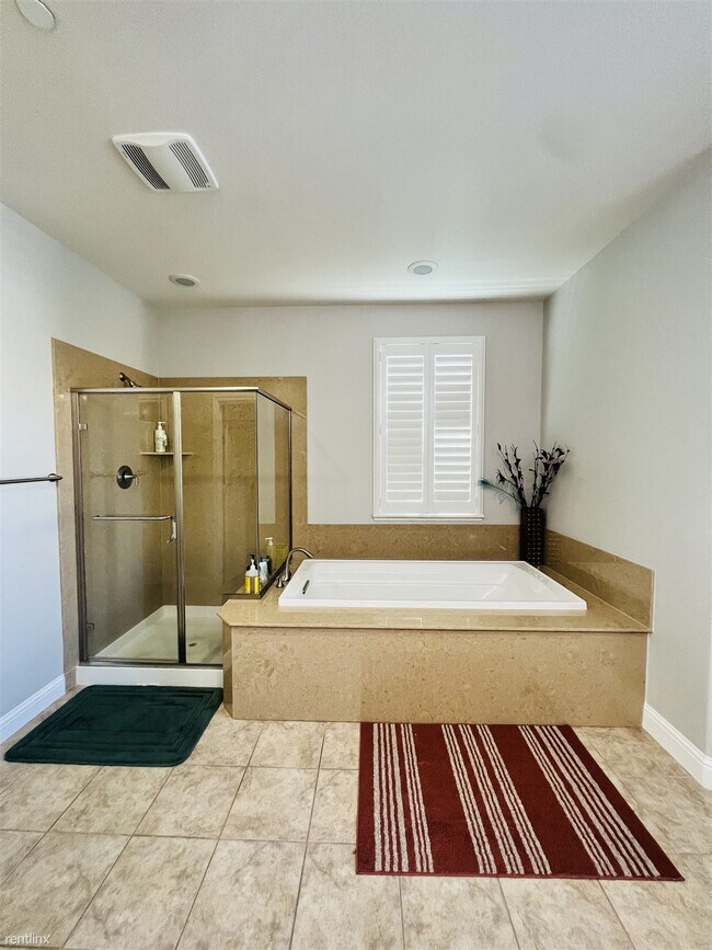 Building Photo - 4 br, 3 bath House - 3084 Vittoria Loop