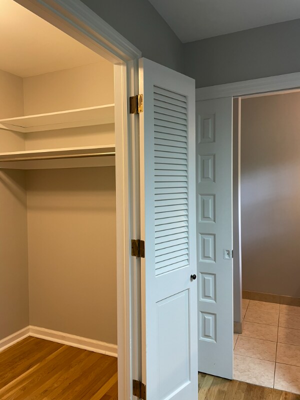 Building Photo - 2100 Cheltenham Rd