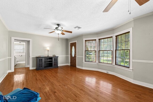 Building Photo - 266 Carrollton Ave