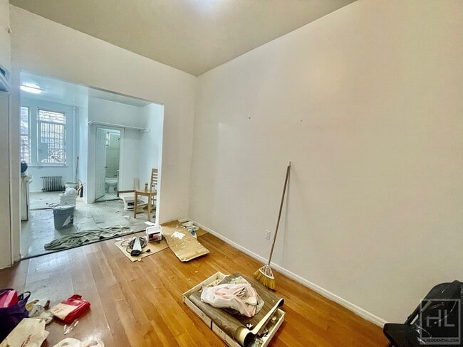 Building Photo - HARMAN STREET