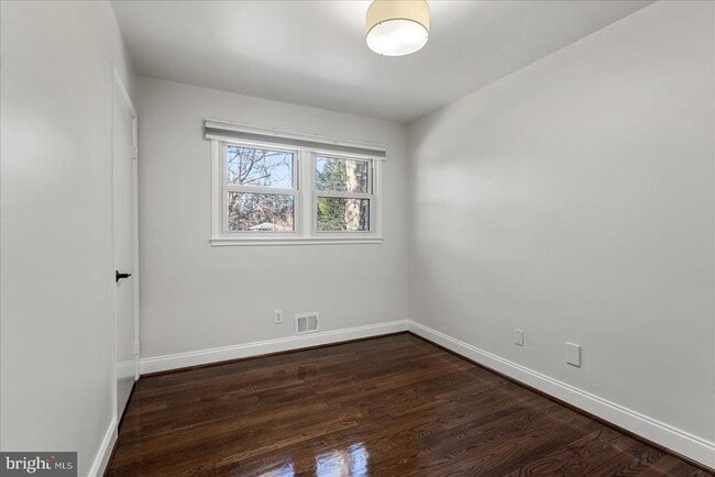 Building Photo - 7114 Xavier Ct