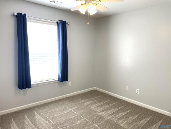 Building Photo - 106 Matilda Dr