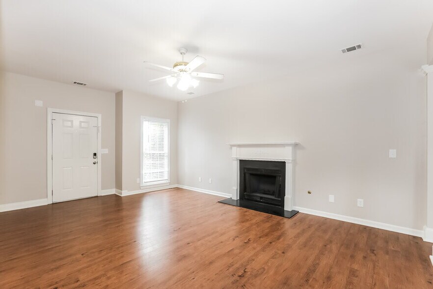 Building Photo - 715 Kimball Parc Ct